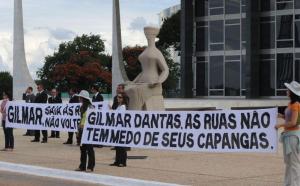 A imagem da semana e o protesto do ano. Foto: Valter Campanato, da Agência Brasil.